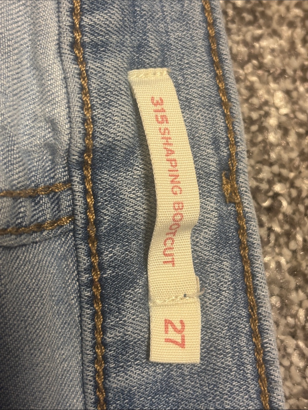 Levi's Pale Blue Straight Leg Jeans - Picture 7 of 7